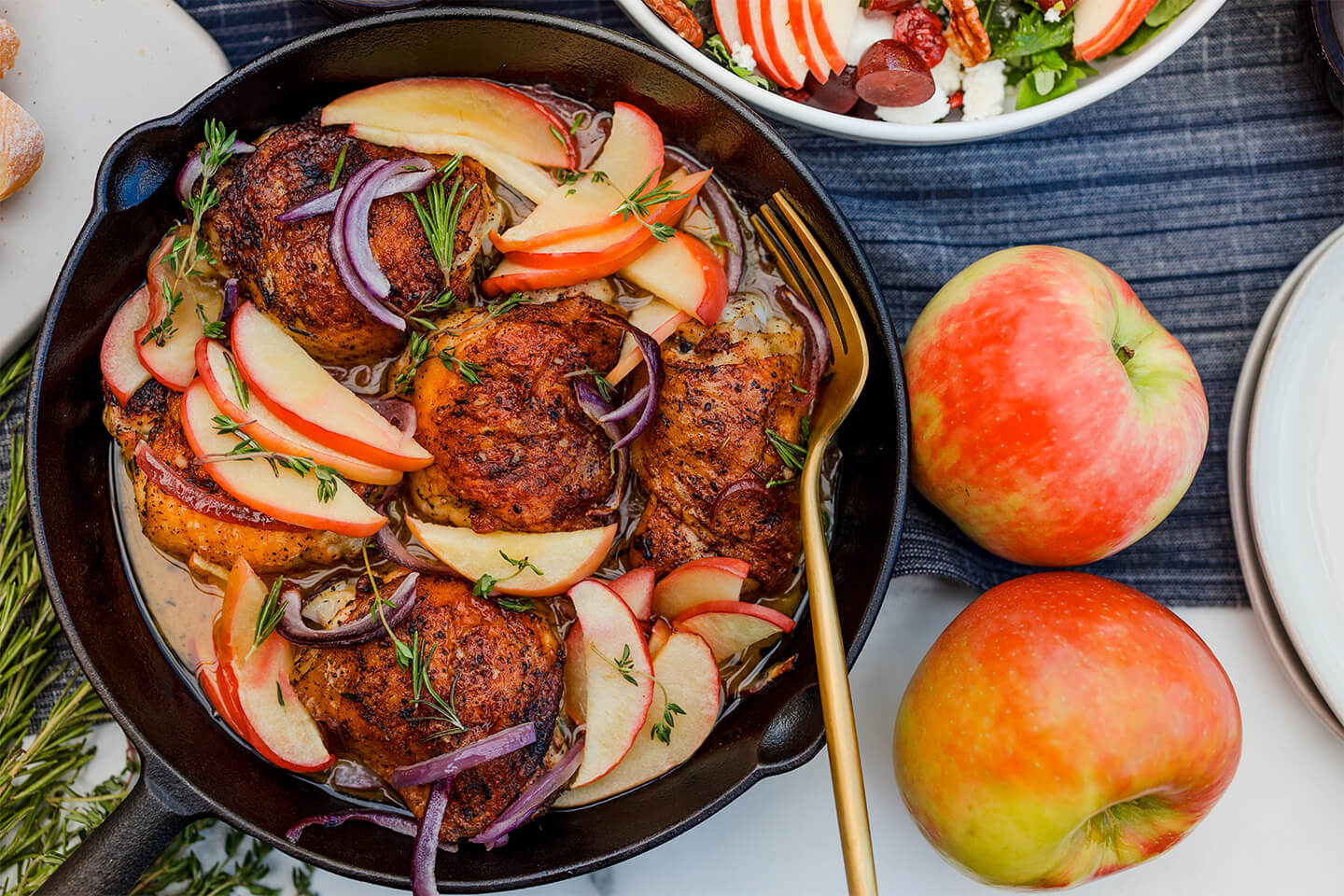 chicken thighs with apples and herbs