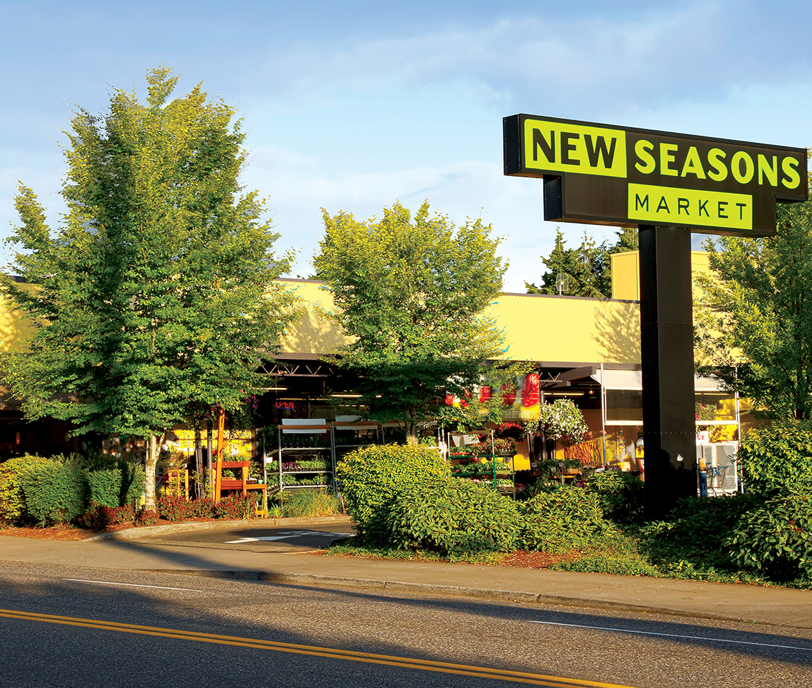photo of Sellwood New Seasons grocery store exterior