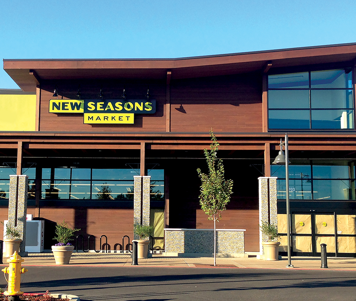 photo of Nyberg Rivers New Seasons grocery store exterior
