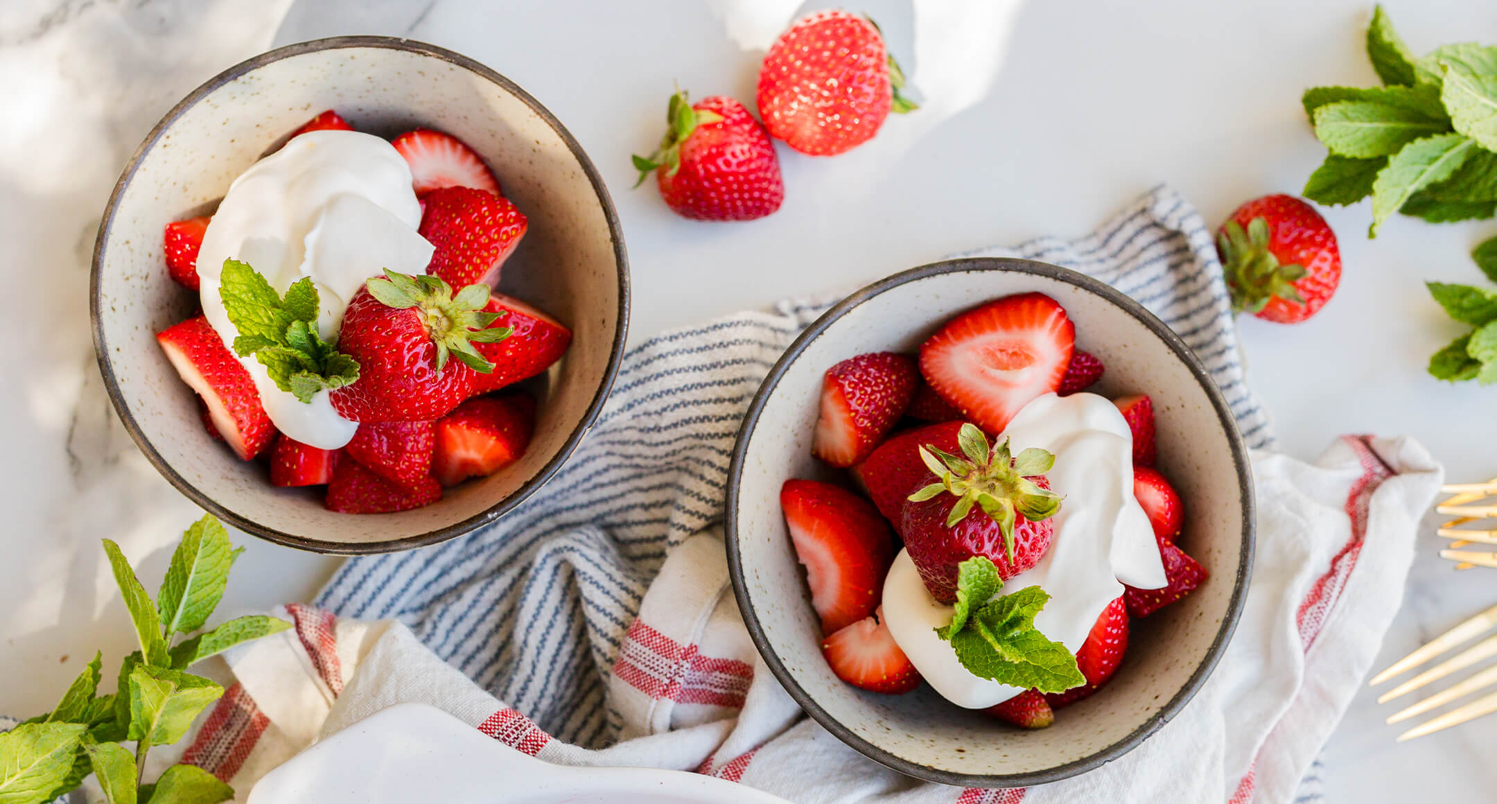 Strawberries With Cream
